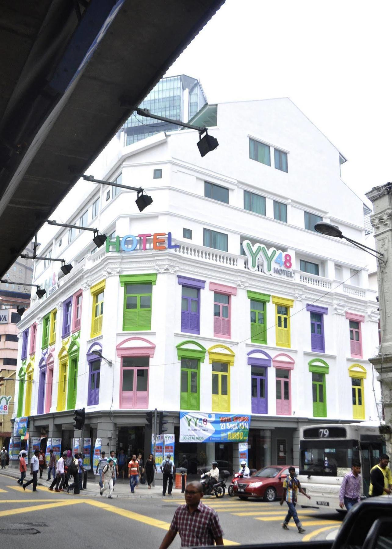 Yy48 Hotel 2 Mins Walk From Masjid Jamek Lrt Station Kuala Lumpur Exterior photo