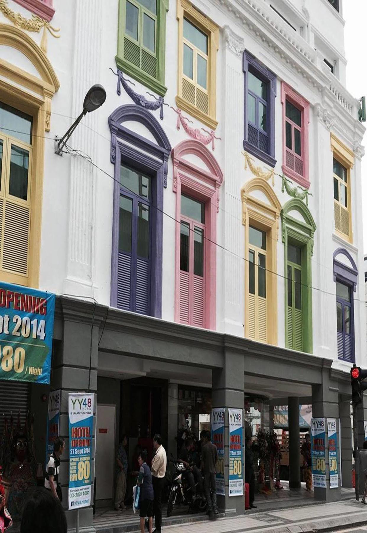 Yy48 Hotel 2 Mins Walk From Masjid Jamek Lrt Station Kuala Lumpur Exterior photo
